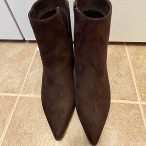 Chinese Laundry Brown Suede Ankle Boots size 8.5M